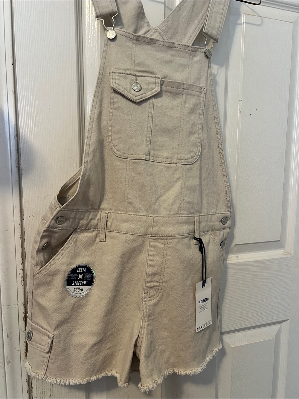 NWT Wallflower Cream Cargo Short Overalls